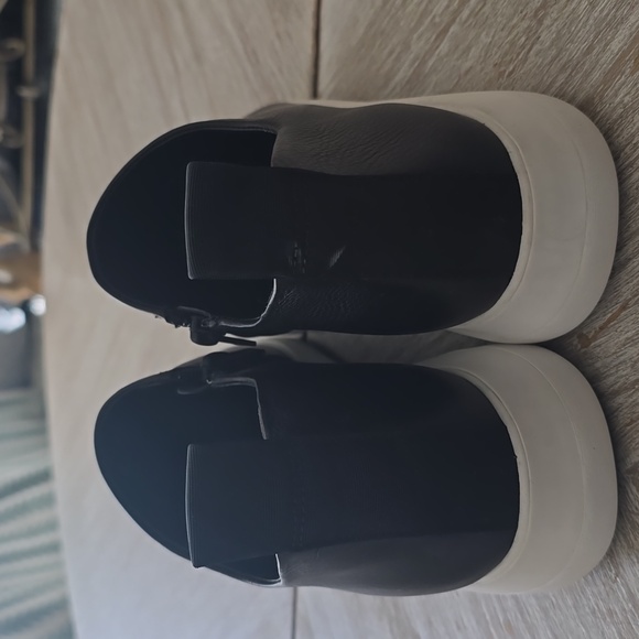 Via Spiga - Picture 3 of 6